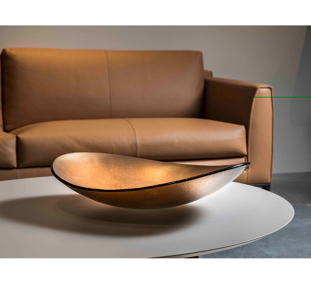 Ваза OVAL Cobre Gardeco, стоимость 146 395 руб.  Фотография 9